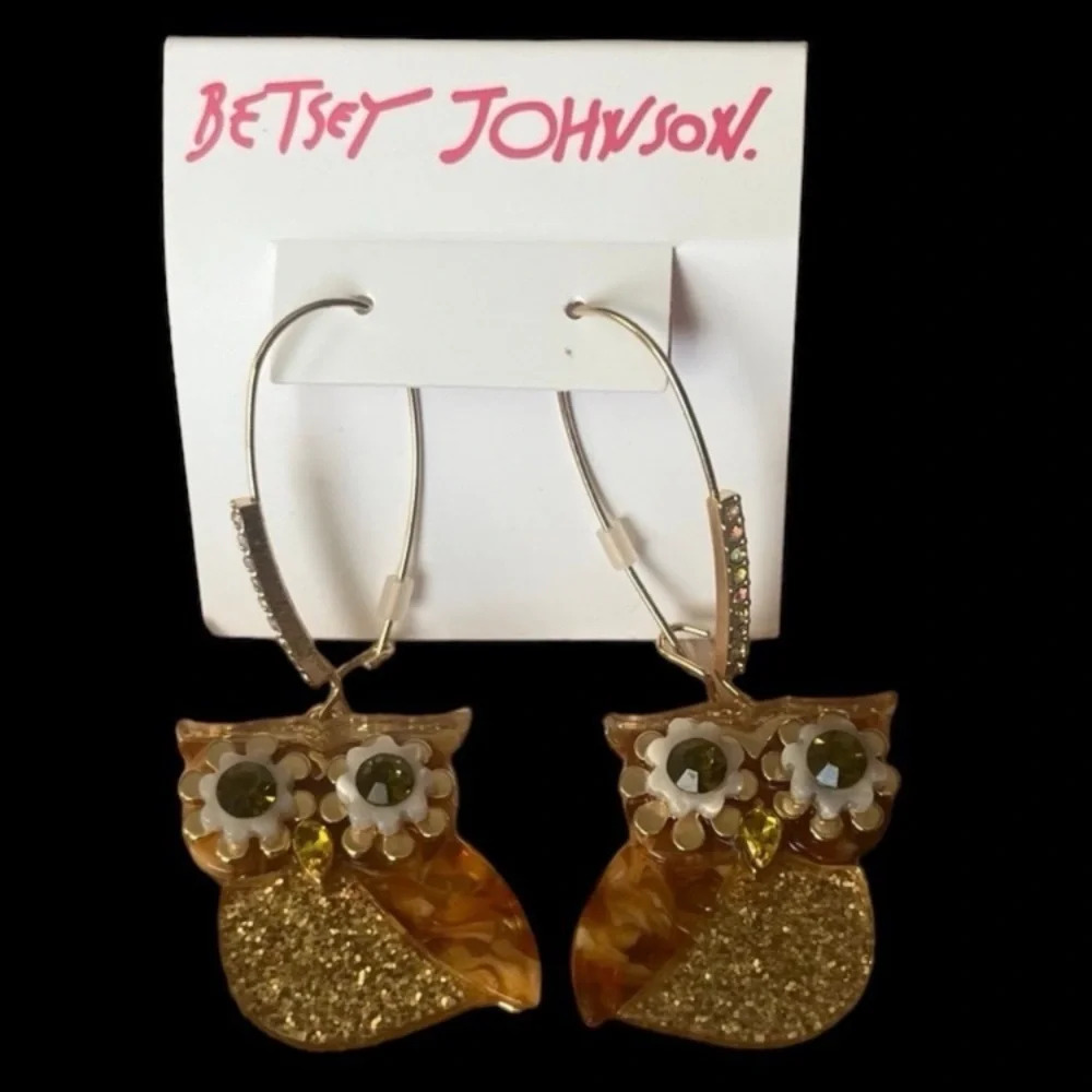 BETSEY JOHNSON Gold-Tone Aurora Borealis Crystals Green-Eyed Owl Earrings NWT